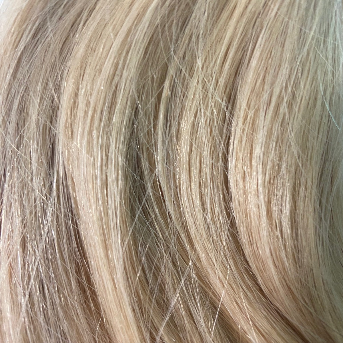 I-Tip 22" 25g Single Donor Virgin - #17 Chardonay Blonde (aka Dirty Ash Blonde)