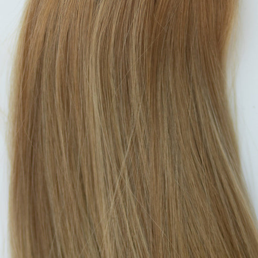 Butterfly Wave Texture Weft 20" 60g - #6/18 Sea Salt & Caramel