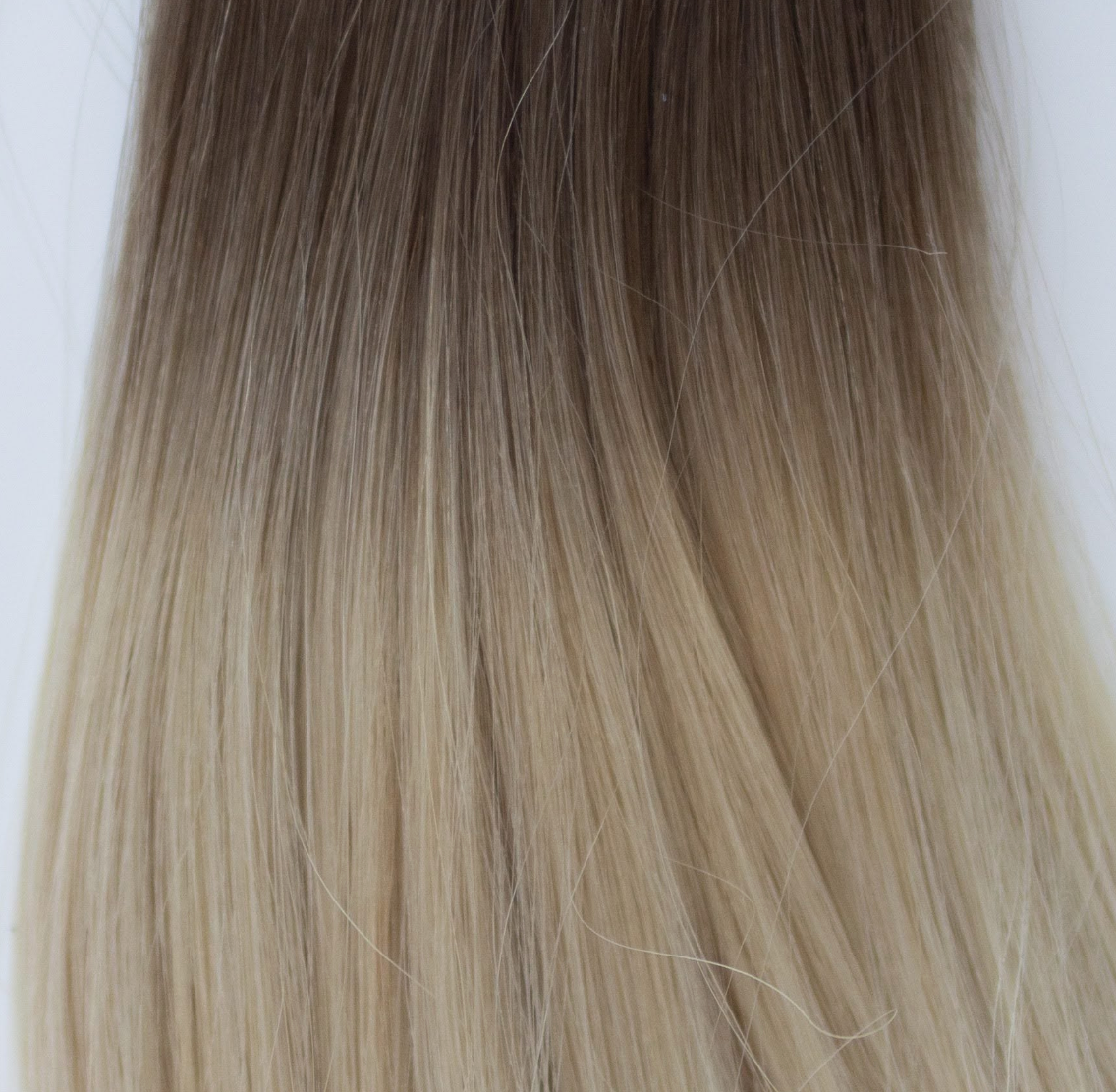 I-Tip 22" 25g Professional Hair Extensions - #T1CC/80 Smokey Blonde (aka Cool Mochachino Brown)