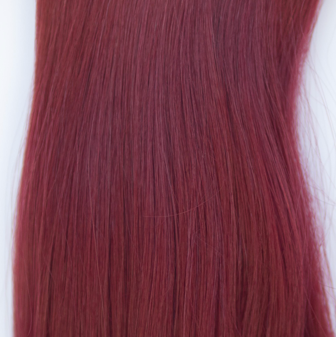 Butterfly Weft 16" 50g - #555 Akako