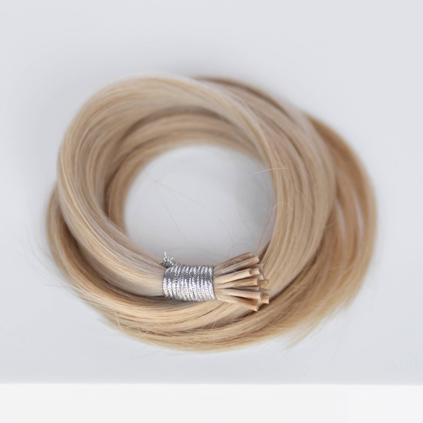 I-Tip 24" 25g Professional Hair Extensions - #16 Paris Blonde (aka Vanilla Blonde)