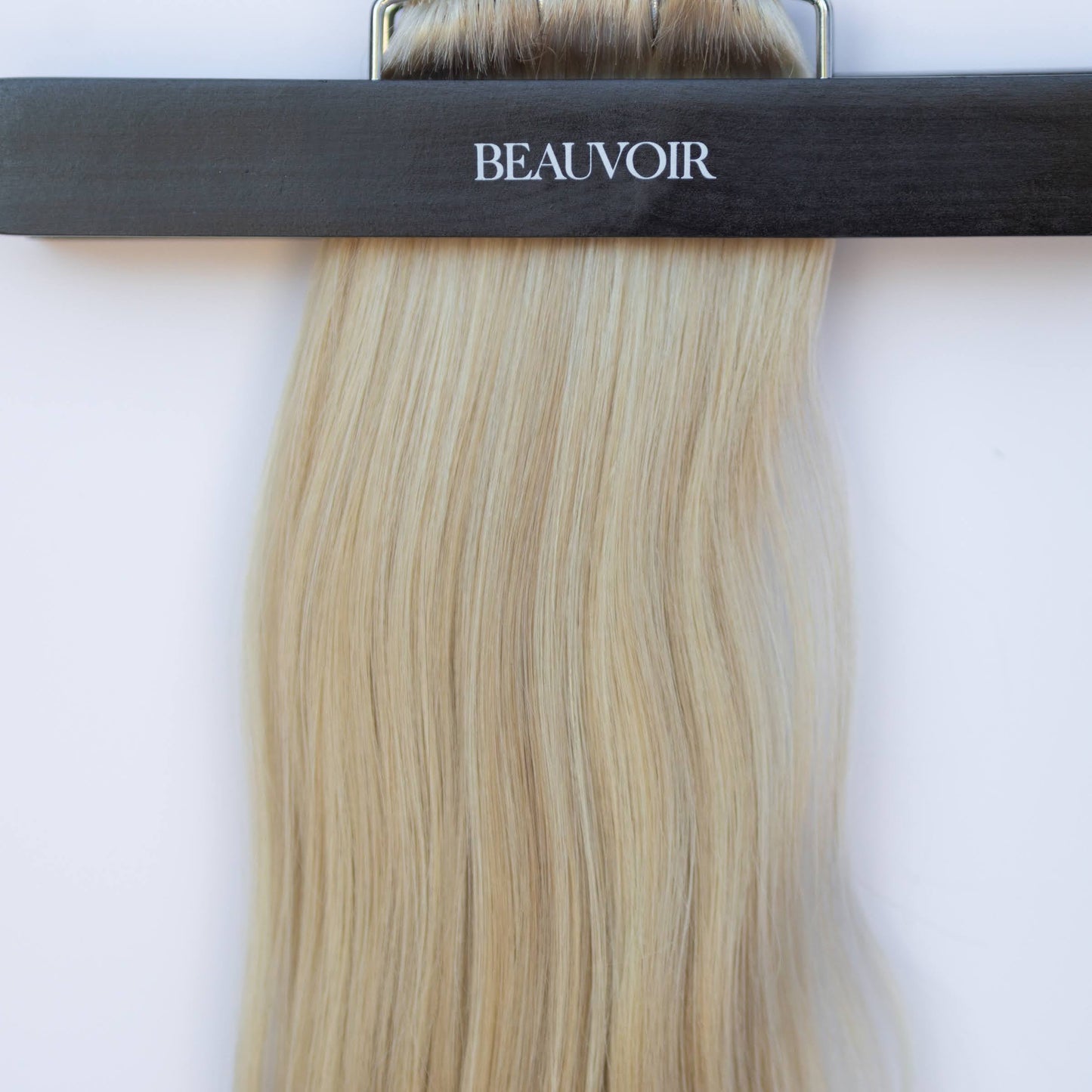 Machine-Tied Weft 28" 180g Single Donor Virgin - #80/18/46 Summer Blonde (aka Piano Key White Truffle)