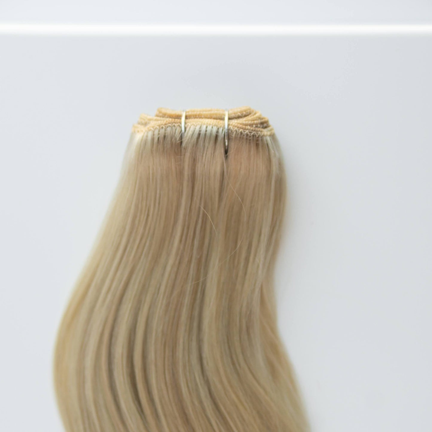 Machine-Tied Weft 24" 170g Pro Blend Hair Extensions - #80/18/46 Summer Blonde (aka Piano Key White Truffle)