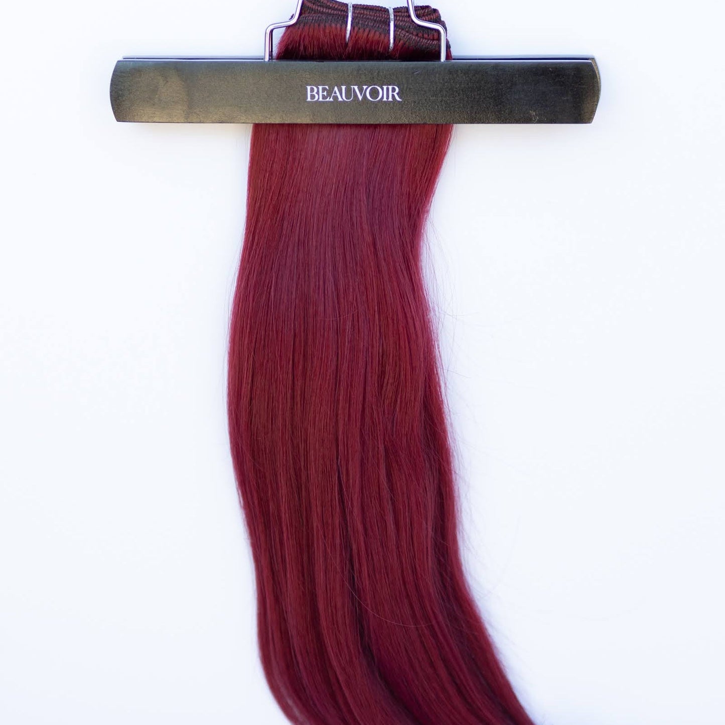 Machine-Tied Weft 18" 130g Pro Blend - #555 Akako by Martha Nicola