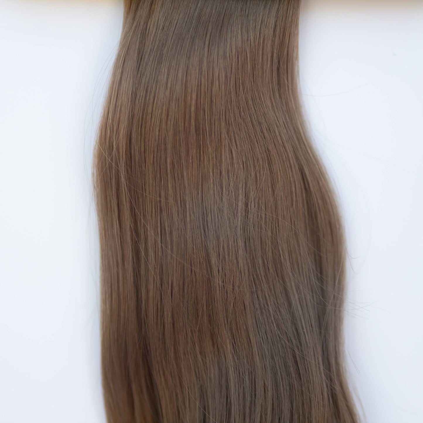 Machine-Tied Weft 18" 130g Pro Blend - #8 Whisky Brown (aka Ash Brown)