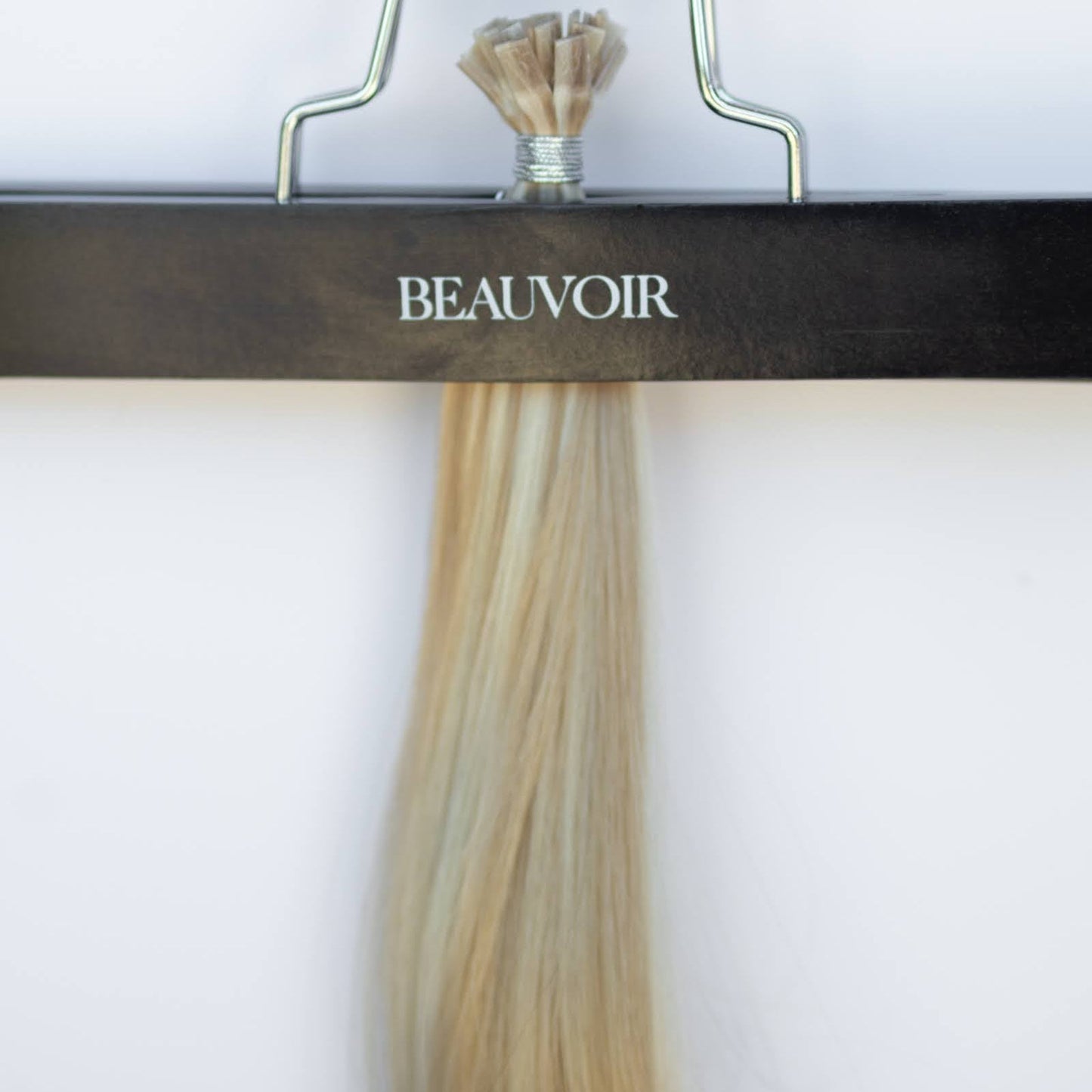 K-Tip 22" 25g Pro Blend Hair Extensions -  #80/18/46 Summer Blonde (aka Piano Key White Truffle)