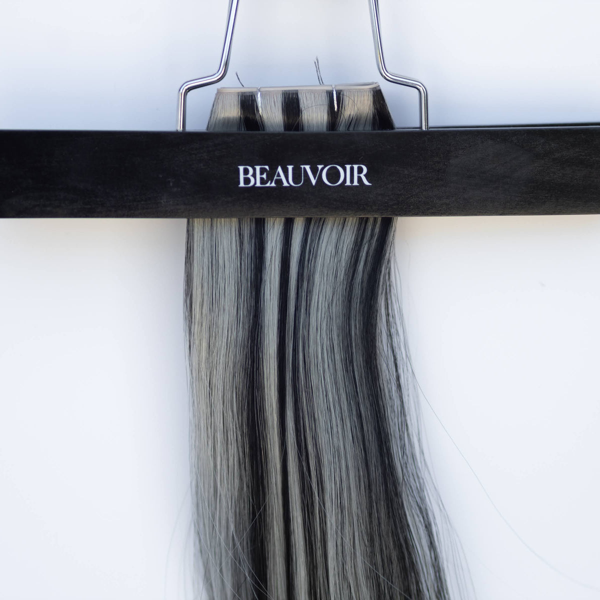 Butterfly Wave Texture Weft 20" 60g - #1/66 I Like My Coffee Black